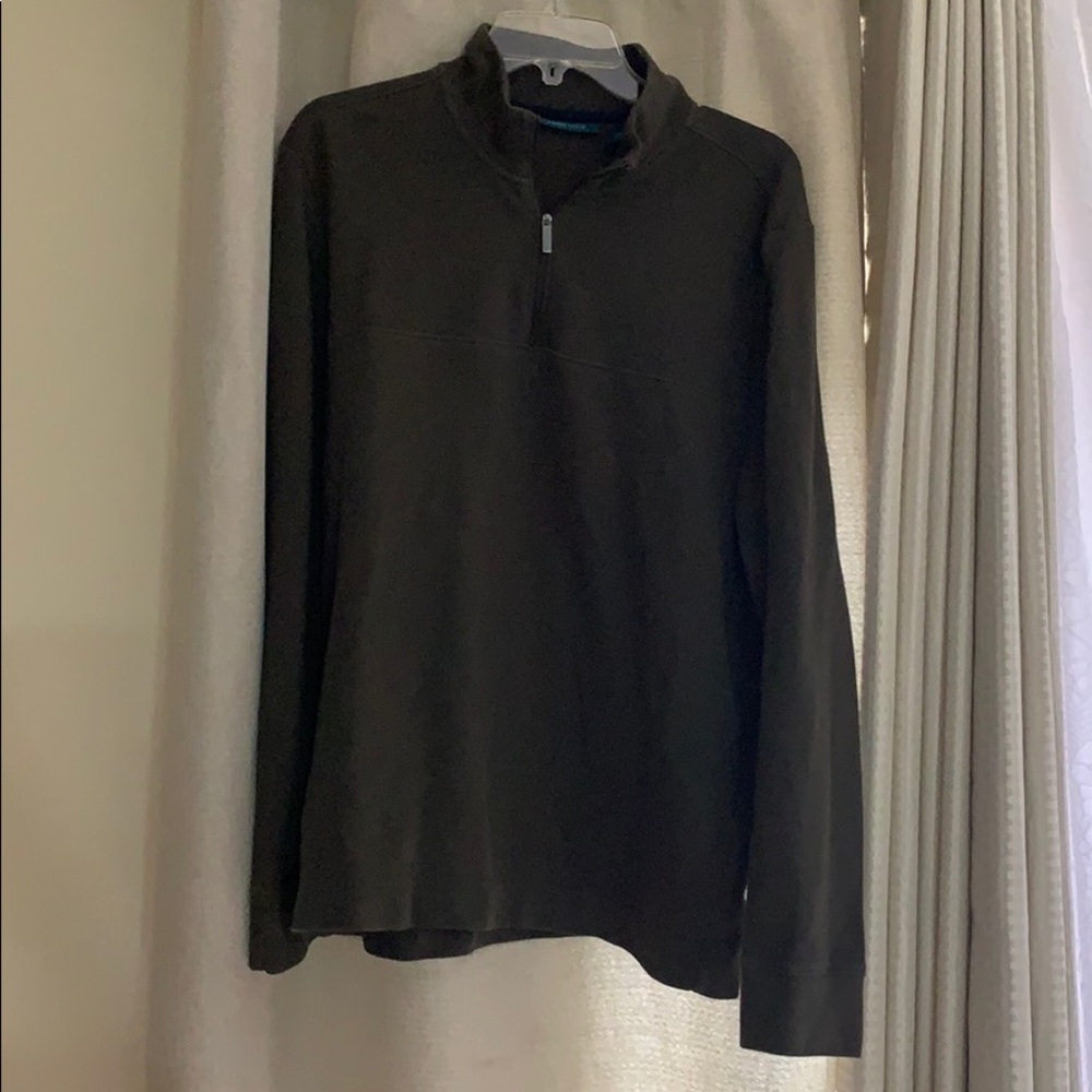 Olive Green pull over sweater with zipper in front